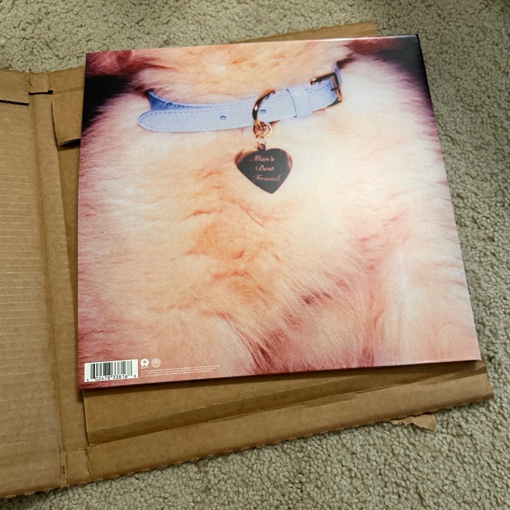 SIGNED Sabrina Carpenter Man’s Best Friend Vinyl - Picture 4 of 9